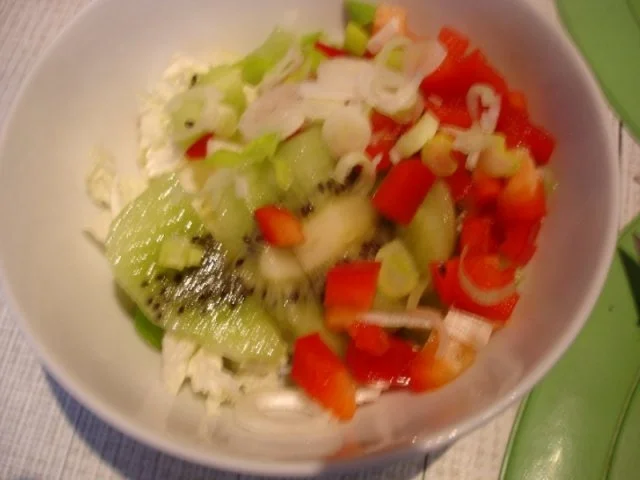 Kartoffelpuffer mit Ei  und Salat - Rezept - Bild Nr. 3