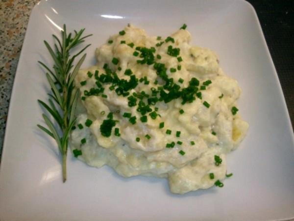 Rosmaringnocchi mit KnoblauchRahmsauce - Rezept