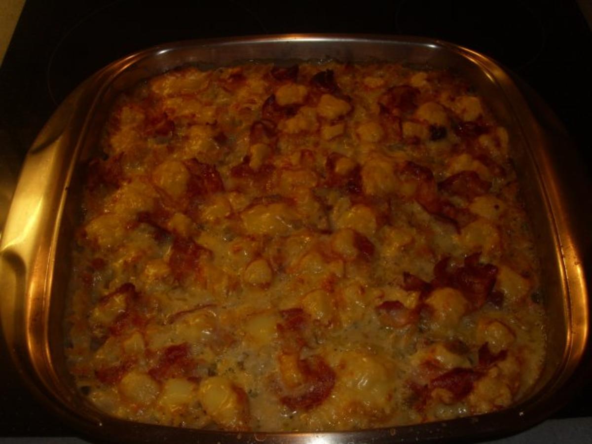 Nudelauflauf mit viel Käse und Schinken - Rezept - kochbar.de