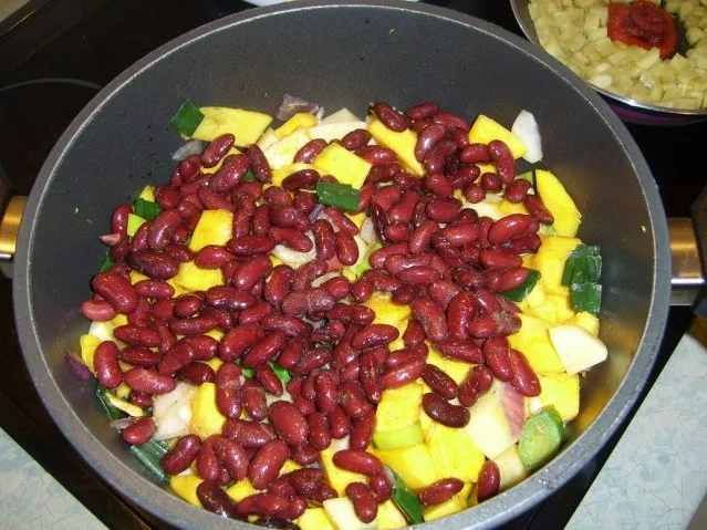 Zweierlei Kürbis - Bohnencremsuppe - Rezept - Bild Nr. 12