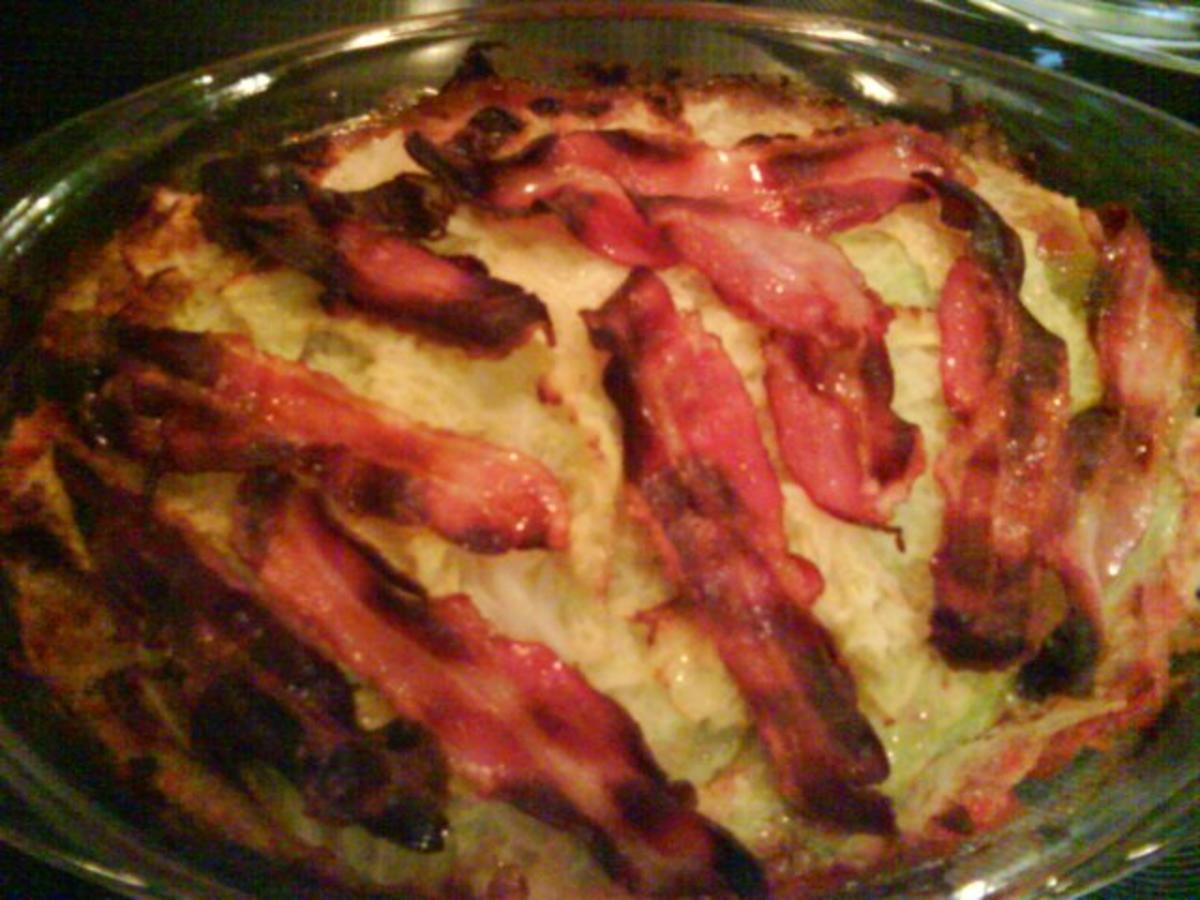 Falsche Lasagne mit Wirsing statt Lasagneplatten - einfach - von Radhexe52