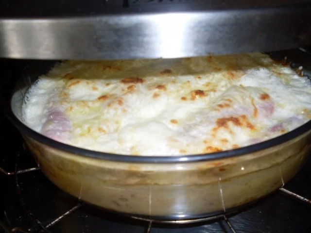 Rezept: LAUCH-SCHINKENROLLEN GRATIN Bild Nr. 4 LAUCH-SCHINKENROLLEN GRATIN - Rezept - Bild Nr. 4