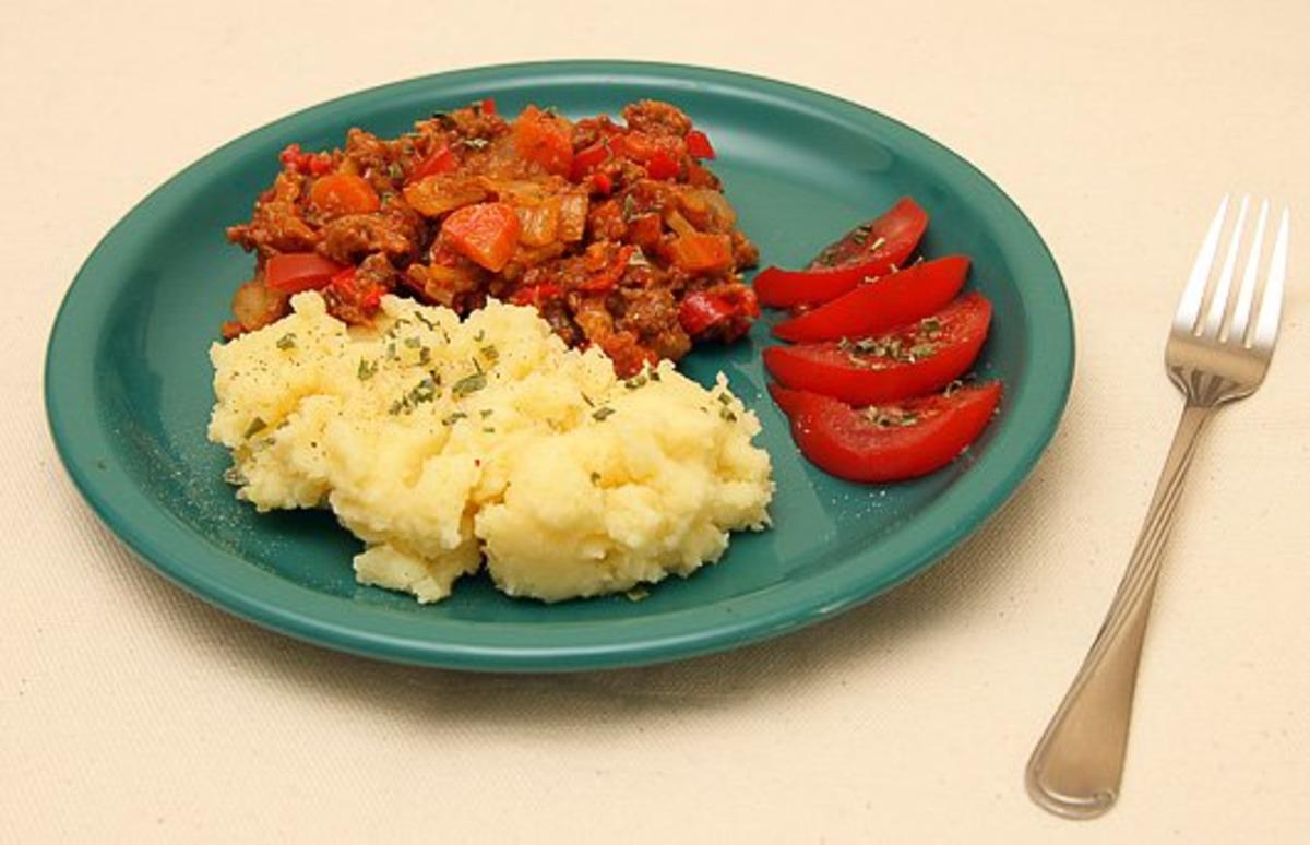 Bilder für Schnelle Kohlpfanne mit Hackfleisch - Rezept