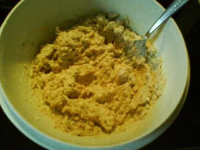 Rezept: Schokoravioli mit Frischkäse-Honig-Nussfüllung in weißer Schokosoße Bild Nr. 9 Schokoravioli mit Frischkäse-Honig-Nussfüllung in weißer Schokosoße - Rezept - Bild Nr. 9