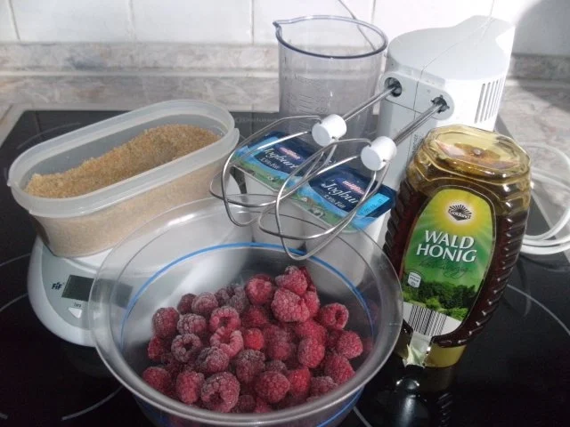 Rezept: Himbeertraum Bild Nr. 2 Himbeertraum - Rezept - Bild Nr. 2