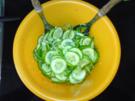 Gurkensalat mit Paprika - Rezept