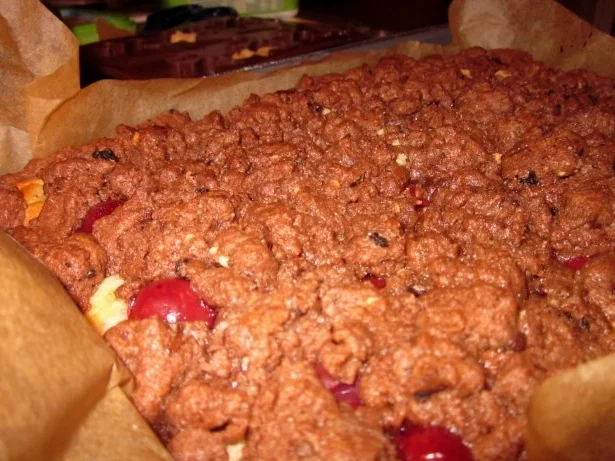 Rezept: Kirschkuchen mit OREOSTREUSEL Kirschkuchen mit OREOSTREUSEL - Rezept