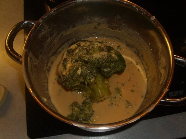 Rezept: Spaghetti mit einer Hacksosse und Reste vom Broccoli Bild Nr. 3 Spaghetti mit einer Hacksosse und Reste vom Broccoli - Rezept - Bild Nr. 3