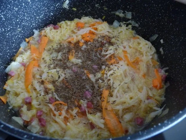 Preiswert :  Nürnberger Würstchen auf Sauerkraut - Rezept - Bild Nr. 11