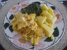 Eiergerichte : Rührei mit Salzkartoffeln und Rahmspinat - Rezept