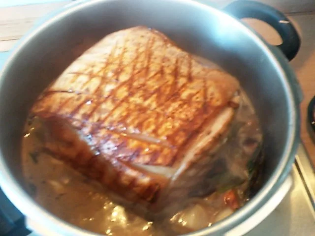 Rezept: Braten : vom Jungschweinerücken Bild Nr. 4 Braten : vom Jungschweinerücken - Rezept - Bild Nr. 4