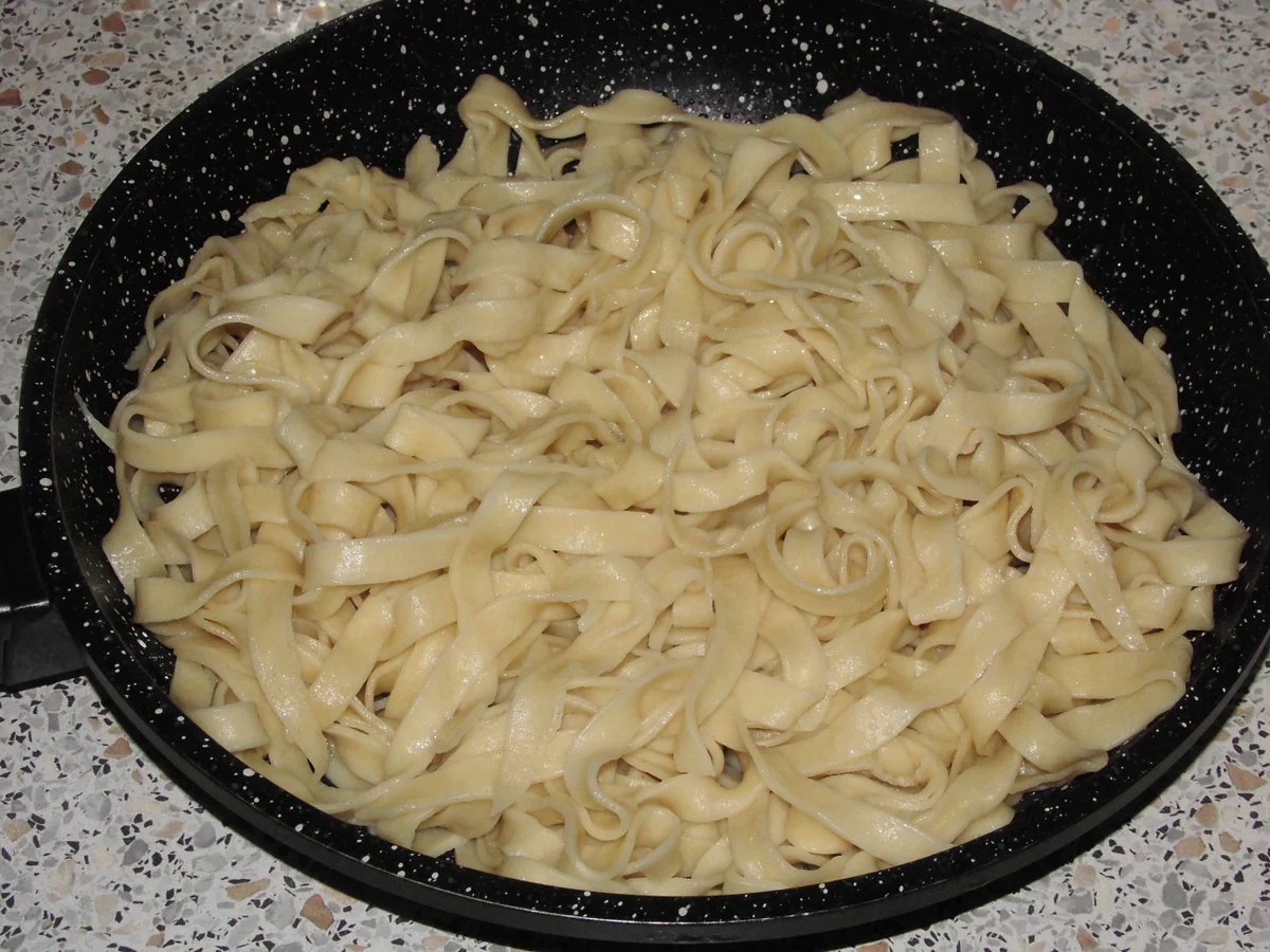 Rezept: Beilage Nudelteig Bild Nr. 5 Beilage Nudelteig - Rezept - Bild Nr. 5