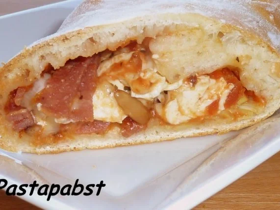 Rezept: Pizzarolle Bild Nr. 5 Pizzarolle - Rezept - Bild Nr. 5