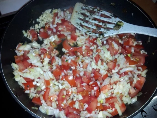 Rezept: Gemüsestrudel mit Tomaten Bild Nr. 12 Gemüsestrudel mit Tomaten - Rezept - Bild Nr. 12