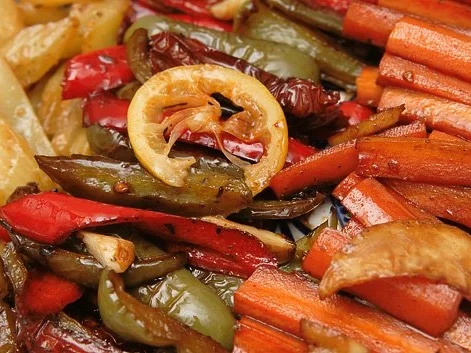 Antipasti 4 - Karottensticks, mediterran - Rezept