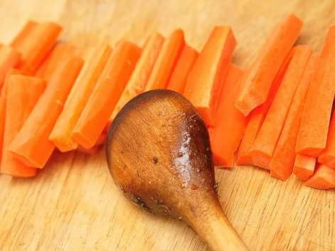 Antipasti 4 - Karottensticks, mediterran - Rezept - Bild Nr. 2