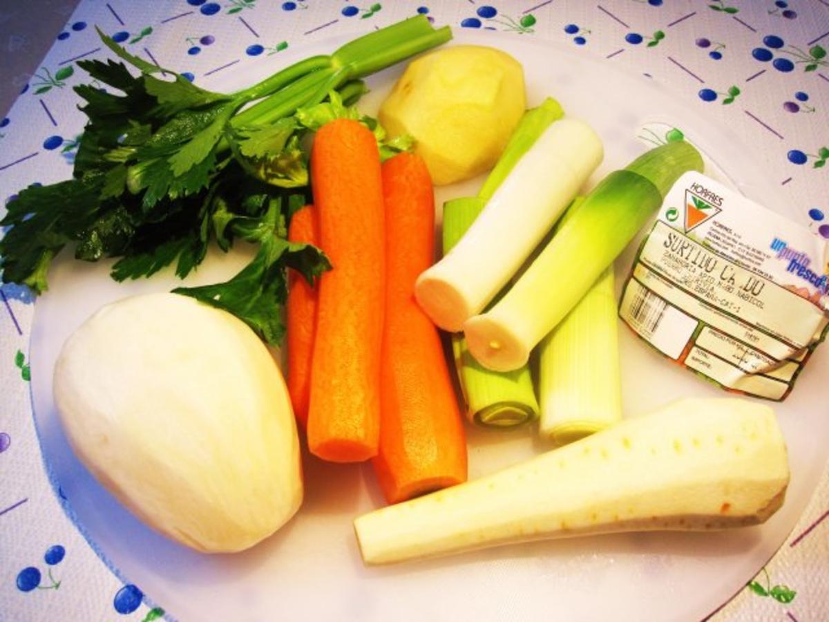 Gemüsesuppe mit Huhn und Lamm ... - Rezept - Bild Nr. 2
