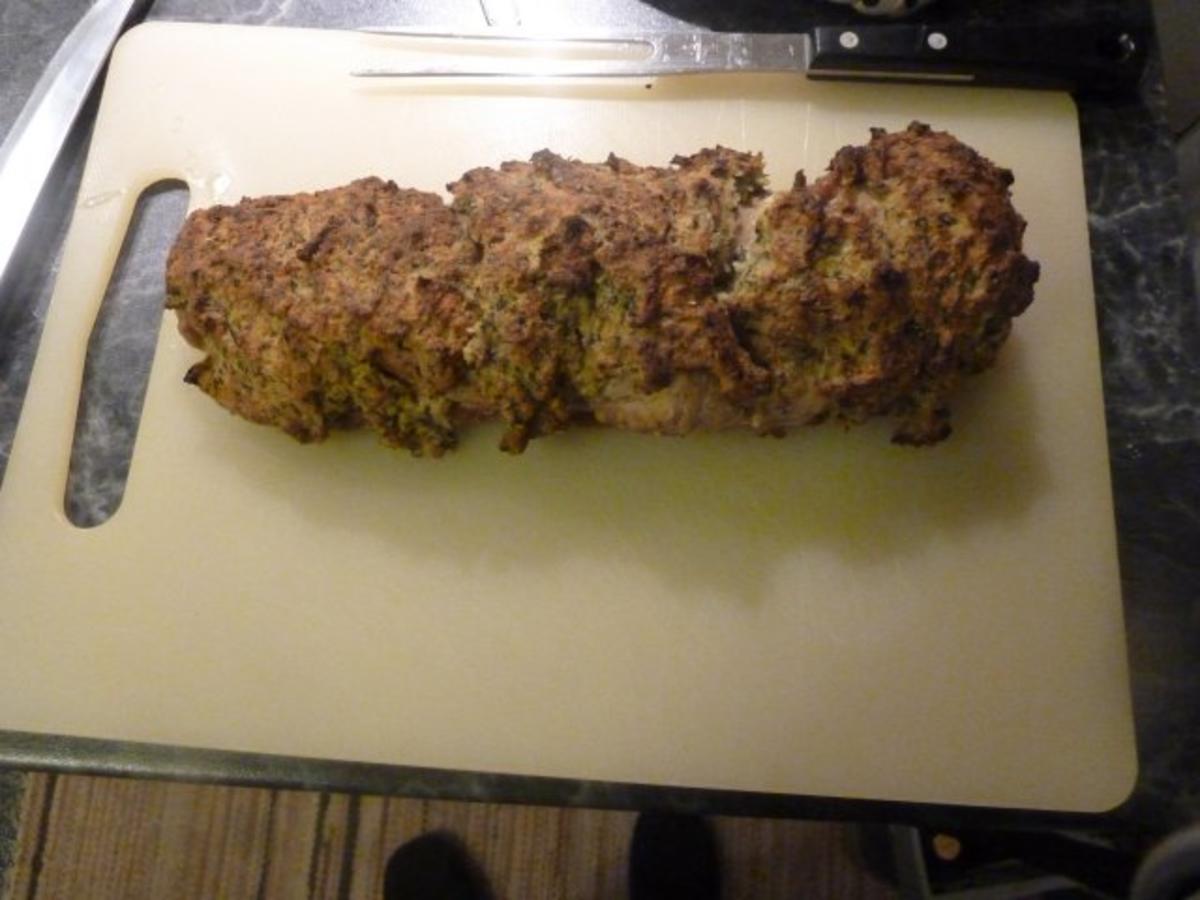 Schweinelende im Kräutermantel - einfach - 202 kcal/100g