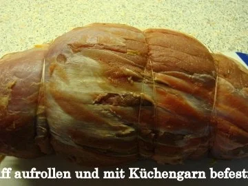 Rezept: Zwiebel-Apfel Rollbraten Bild Nr. 9 Zwiebel-Apfel Rollbraten - Rezept - Bild Nr. 9
