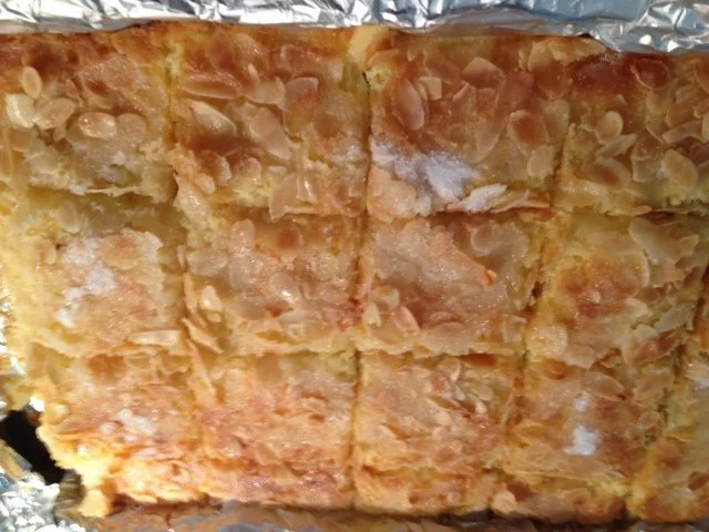 Rezept: Butterkuchen a la Oma Butterkuchen a la Oma - Rezept