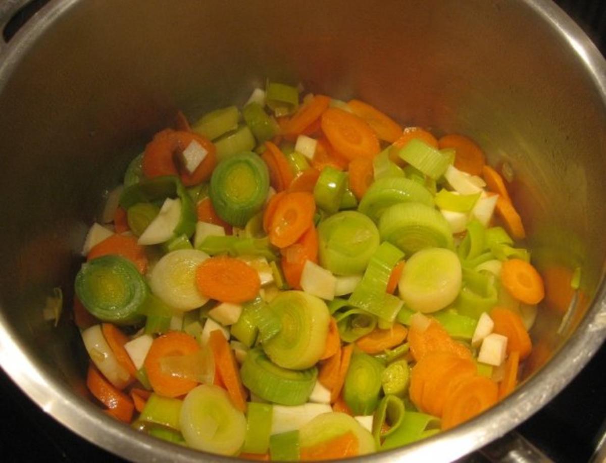 Kartoffel-Gemüse-Suppe - Rezept - Bild Nr. 3