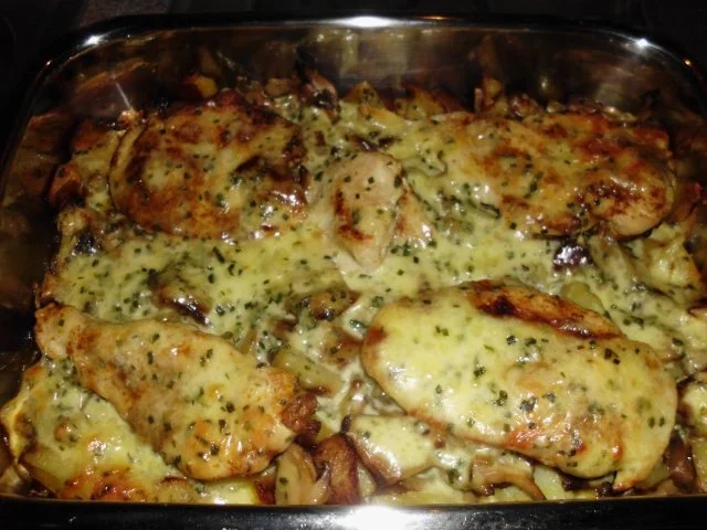 Überbackene Bratkartoffeln mit Schnitzelchen - Rezept - Bild Nr. 2