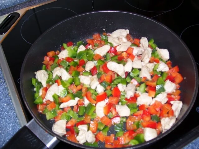 Hähnchenpfanne "Bali" - Rezept - Bild Nr. 2