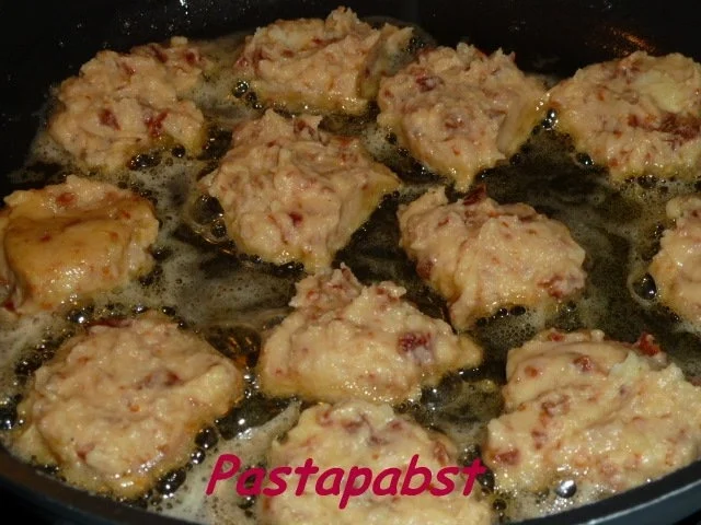 Rezept: Filet Saltimbocca mit Kartoffelplätzchen Bild Nr. 4 Filet Saltimbocca mit Kartoffelplätzchen - Rezept - Bild Nr. 4