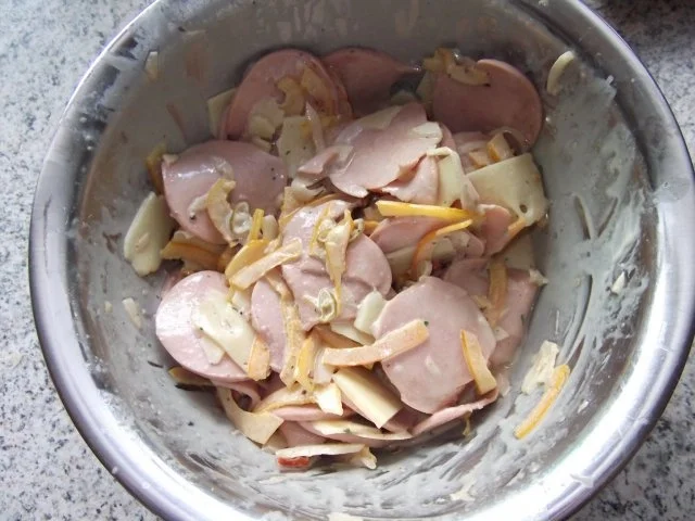Schweizer Wurst-Salat Dieter´s Art - Rezept