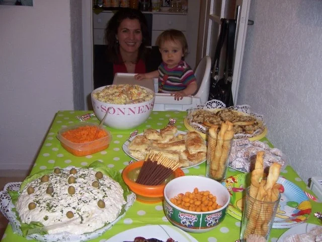 Rezept: "Schneller" Schinken - Frischkäse - Party-Salat "Schneller" Schinken - Frischkäse - Party-Salat - Rezept