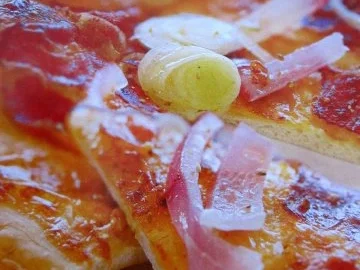 Rezept: Flammenkuchen Flammenkuchen - Rezept