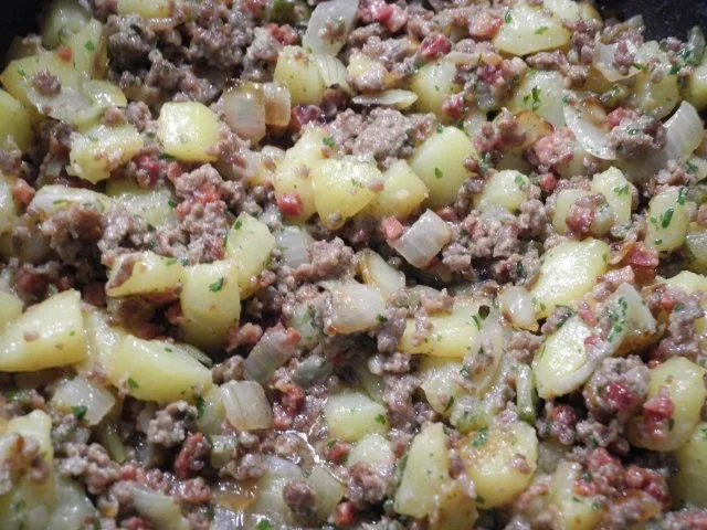 Hackfleischpfanne, würzig - Rezept - Bild Nr. 5