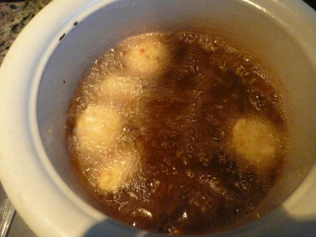 Rezept: Salat / Feldsalat mit gebackenem Ziegenkäse Bild Nr. 4 Salat / Feldsalat mit gebackenem Ziegenkäse - Rezept - Bild Nr. 4