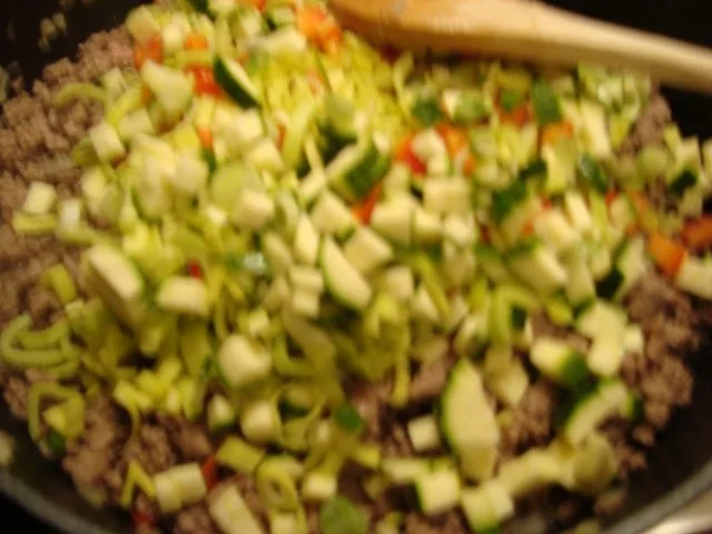 Rezept: Alles - was - weg - muß - Pfanne Bild Nr. 4 Alles - was - weg - muß - Pfanne - Rezept - Bild Nr. 4