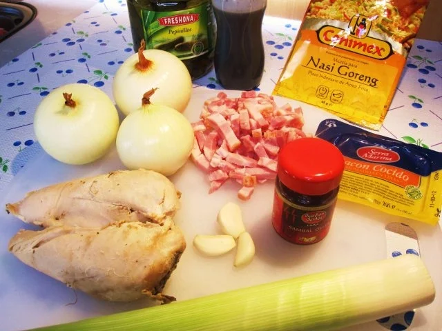 Bratreis mit Fleisch vom Grillhähnchen - Rezept - Bild Nr. 3