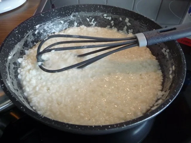 Rezept: Süße Mahlzeiten : Milchreis mit frischem Obst Bild Nr. 2 Süße Mahlzeiten : Milchreis mit frischem Obst - Rezept - Bild Nr. 2