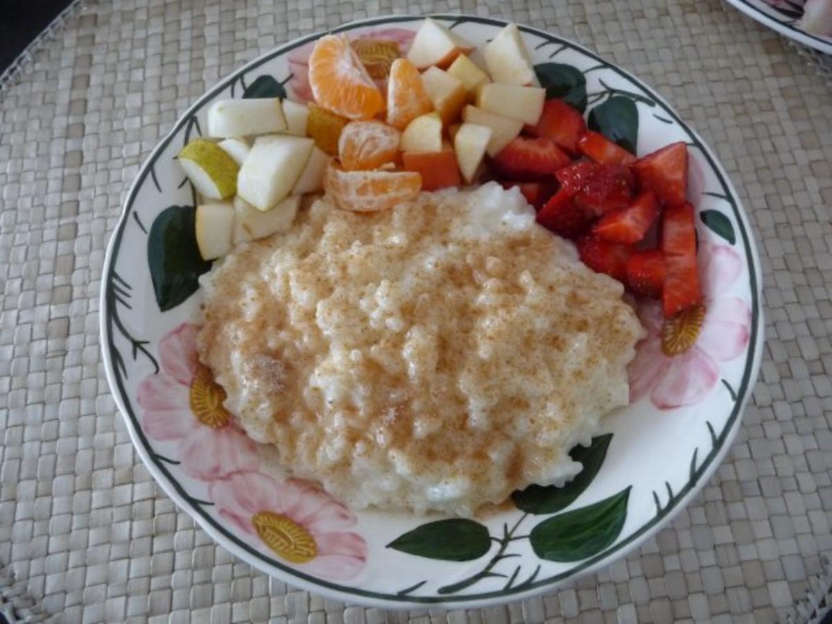 Bilder für Süße Mahlzeiten : Milchreis mit frischem Obst - Rezept