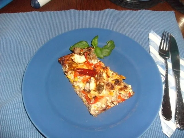 Bunte Hackfleischpizza - Rezept