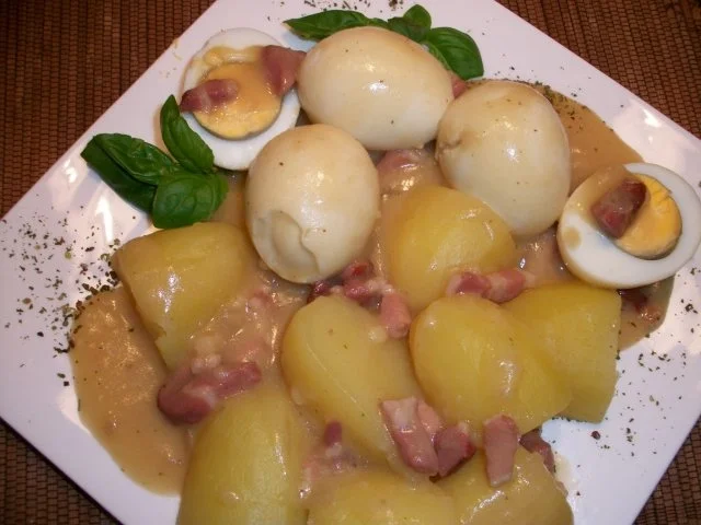 Rezept: Senfeier mit Salzkartoffeln und Bohnensalat.....Norddeutsche Art......Wie bei meiner Oma.. Bild Nr. 4 Senfeier mit Salzkartoffeln und Bohnensalat.....Norddeutsche Art......Wie bei meiner Oma.. - Rezept - Bild Nr. 4