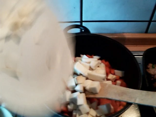 Gemüsepfanne mit Hack und Gnocchis - Rezept - Bild Nr. 6