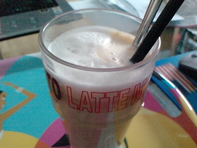 Faschingskaffee mit Drehzahl oder Latte mit Schuss - Rezept