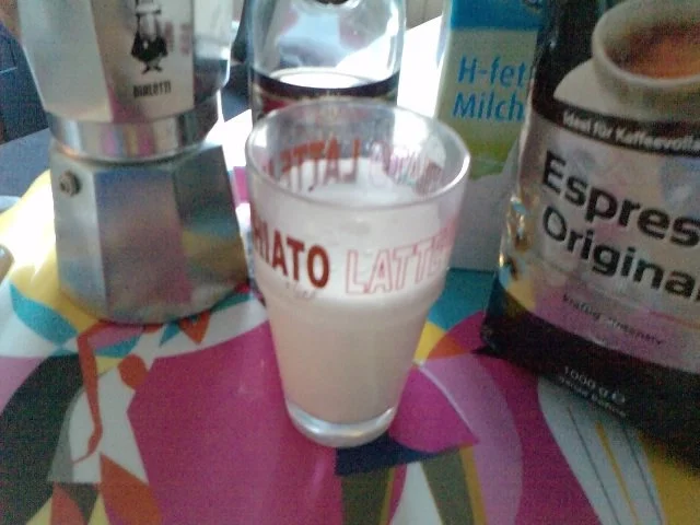 Faschingskaffee mit Drehzahl oder Latte mit Schuss - Rezept - Bild Nr. 3