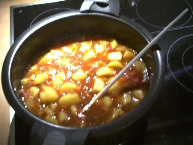 Rezept: Kartoffelgulasch Bild Nr. 3 Kartoffelgulasch - Rezept - Bild Nr. 3