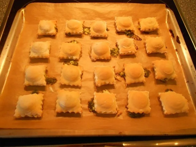 Kleine Hefetaschen mit Spinat und Feta à la Mini-Börek - Rezept - Bild Nr. 32