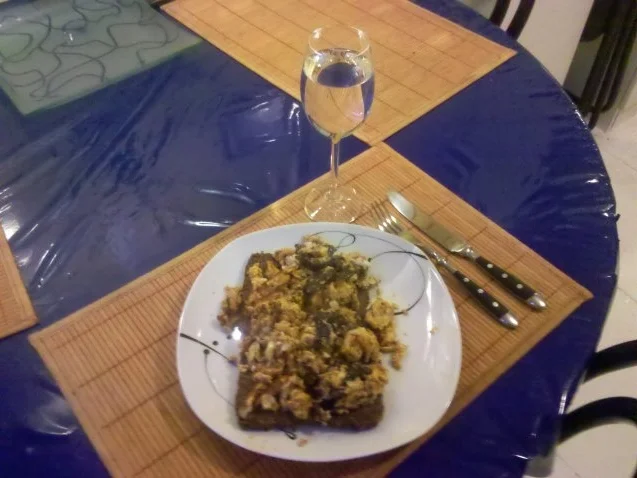 Eier: Pikantes Rührei mit Mischpilzen und Gorgonzola - Rezept - Bild Nr. 7