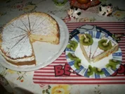 Irenes schneller Käsekuchen mit getrockneten Aprikosenstückchen - Rezept