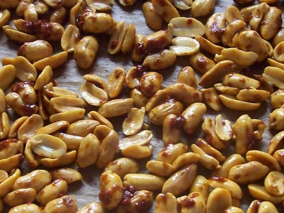 Pikante Knuspernüsse - Rezept - Bild Nr. 2