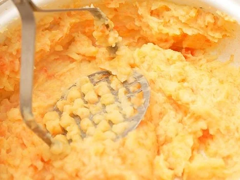 Rezept: Ka-Ka-Rü-Pü mit Spinat und Ei-chen Bild Nr. 5 Ka-Ka-Rü-Pü mit Spinat und Ei-chen - Rezept - Bild Nr. 5