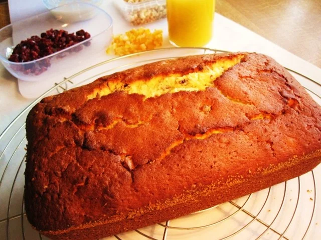 Rezept: Zitronenkuchen Bild Nr. 4 Zitronenkuchen - Rezept - Bild Nr. 4