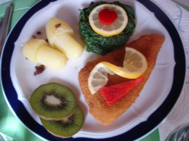 Schollenfilet mit Rahmspinat und Kartoffelpilzen - Rezept - Bild Nr. 10